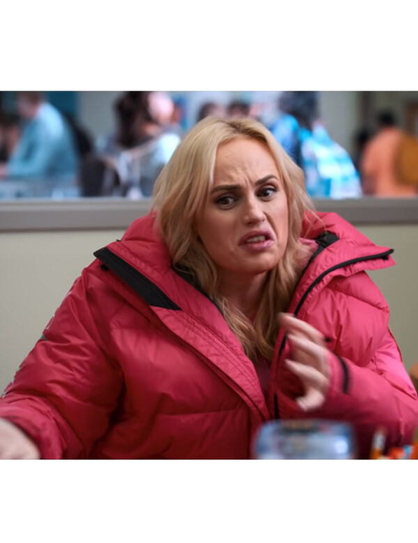 Rebel-Wilson-Senior-Year-2022-Stephanie-Conway-Pink-Puffer-Jacket