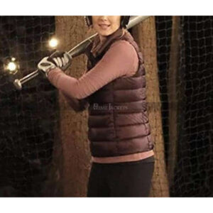 Alexandra-Breckenridge-Virgin-River-Maroon-Puffer-Vest-Melinda-Monroe-Jacket-600x600