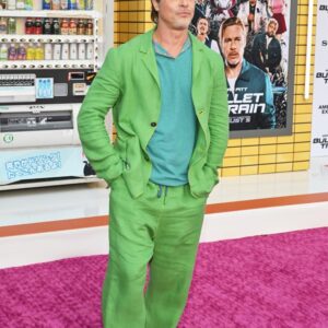 Brad-Pitt-Green-Suit