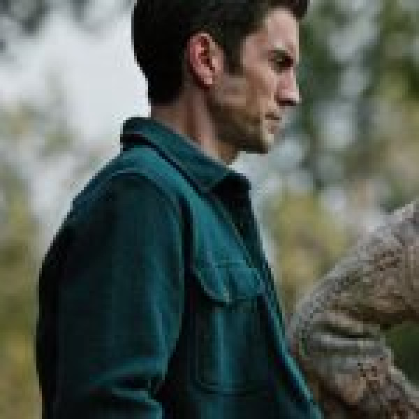 Yellowstone_Season_4_Jamie_Dutton_Green_Jacket_1