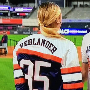 Kate-Upton-Justin-Verlander-Astros-Womens-Jacket