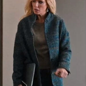 Yellowstone-season-4-Beth-Dutton-blue-Coat