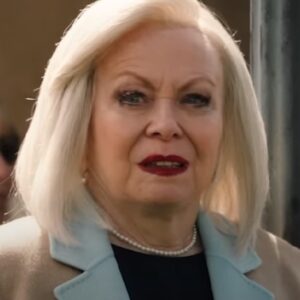 Yellowstone-Season-5-Caroline-Warner-Coat (1)