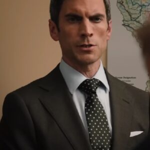 Yellowstone-Season-5-Jamie-Dutton-Grey-Coat