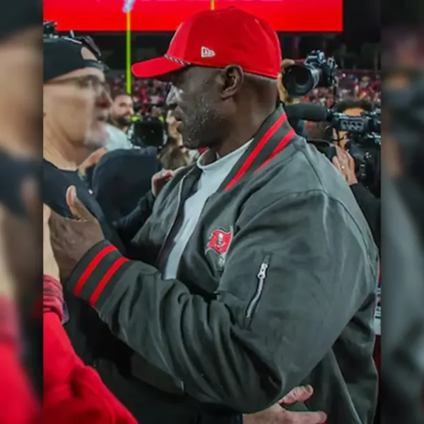 Todd Bowles Buccaneers Coach Jacket - Image 6