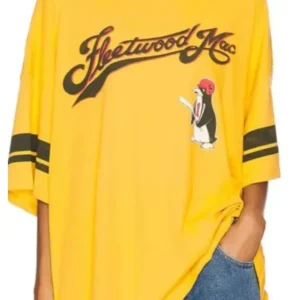 The Kelly Clarkson Show Kelly Clarkson Fleetwood Mac Shirt
