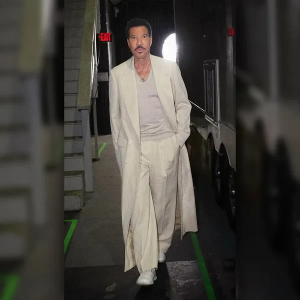 American Idol S08 Lionel Richie Long White 2025 Coat