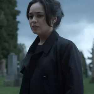 Final Destination Bloodlines Kaitlyn Santa Coat